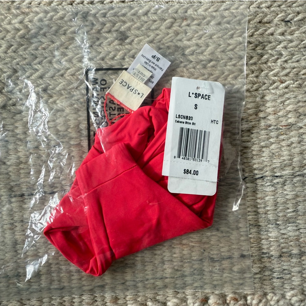 NWT L*Space Cabana Bitsy Bottom in Hot Cherry Size Small - Picture 4 of 5